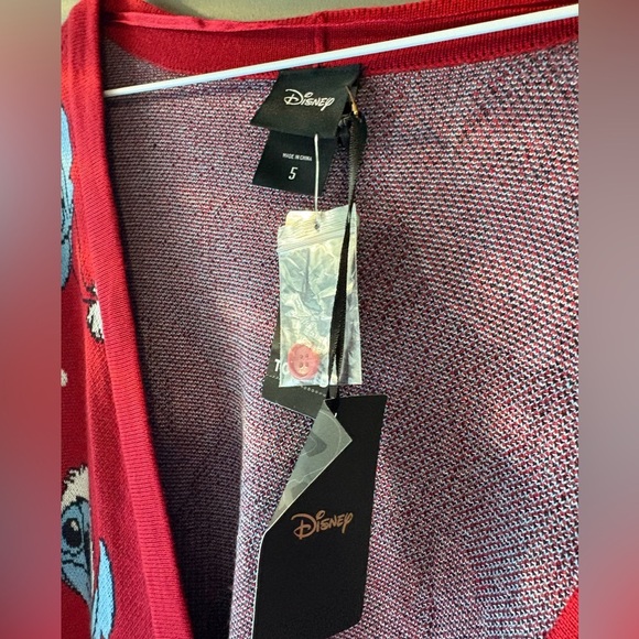 Disney Torrid, size 5X plus size Red and Blue Stitch Holiday Women's Cardigan - Picture 5 of 8